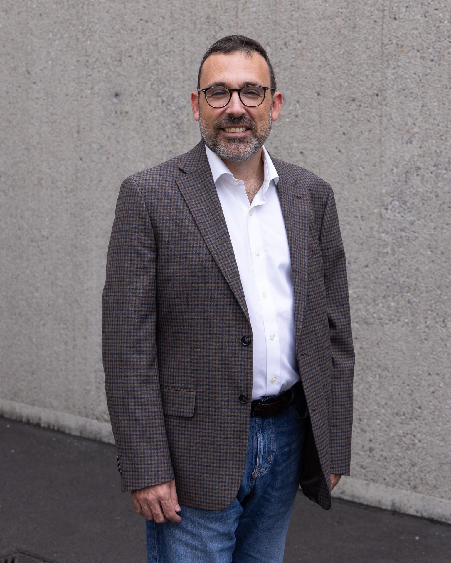 Prof. Dr. Salvador Pané